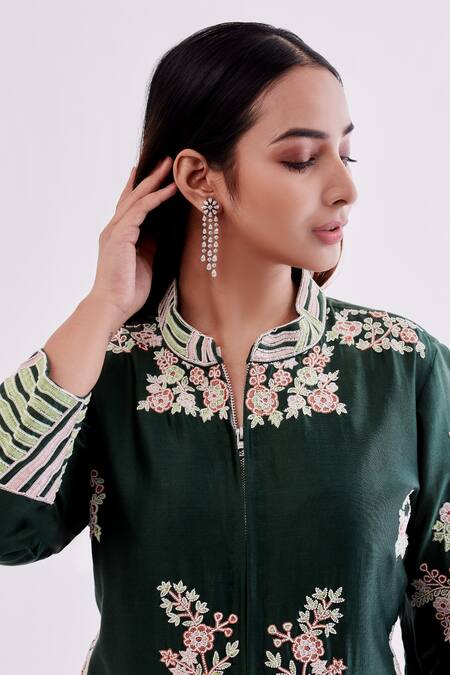 Alok & Harsh_Green Pure Chanderi Hand Embroidered Kurta_Online_at_Aza_Fashions