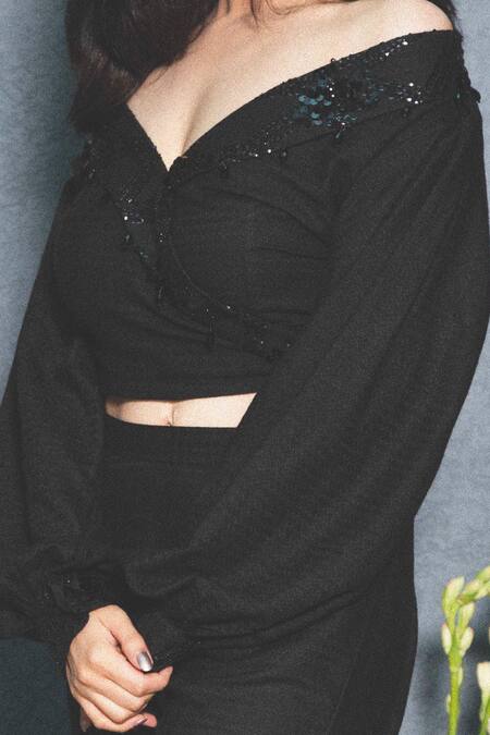 Buy_Inej_Black Rayon Flex Sweetheart Neck Embroidered Off-shoulder Top_Online_at_Aza_Fashions