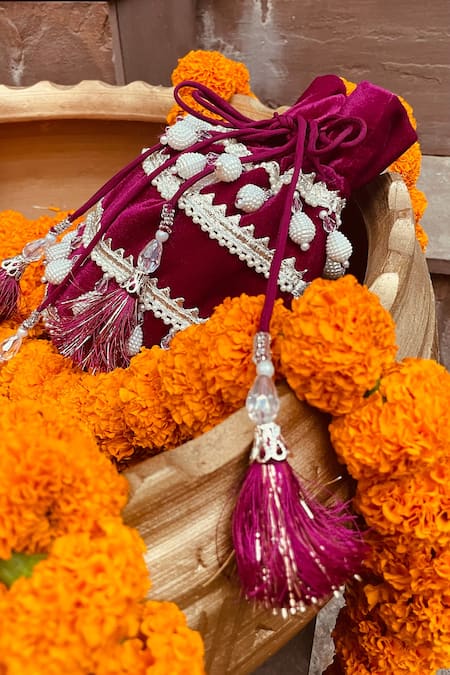 Buy_Ajiesh Oberoi_Pink Embroidery Velvet Potli Bag _Online_at_Aza_Fashions