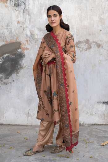 Shop_Archana Jaju_Peach Chanderi Round Kurta Set_Online_at_Aza_Fashions