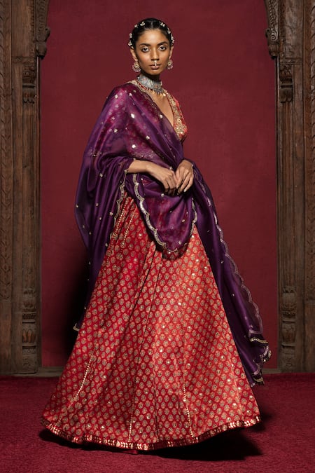 Buy Red Blouse And Lehenga Mashru Silk Dupatta Kota Printed Bridal Set For  Women by Salian By Anushree Online at Aza Fashions.