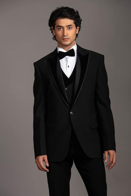 Jayesh Shah_Black Polinosic Satin Solid Blazer Pant Set_Online_at_Aza_Fashions