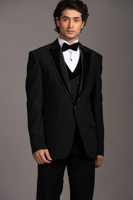 Shop_Jayesh Shah_Black Polinosic Satin Solid Blazer Pant Set_Online_at_Aza_Fashions