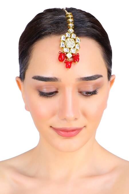 Shop_Aakarsha By Ajay_Gold Plated Kundan Teardrop Maangtikka_Online_at_Aza_Fashions