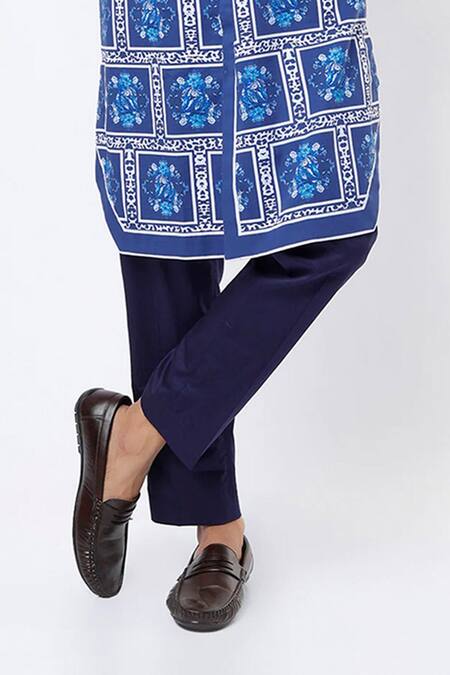 MR. Ajay Kumar Blue Cotton Satin Digital Print Floral And Geometric Kurta Set Online at Aza Fashions MR. Ajay Kumar_Blue Cotton Satin Digital Print Floral And Geometric Kurta Set _Online_at_Aza_Fashions