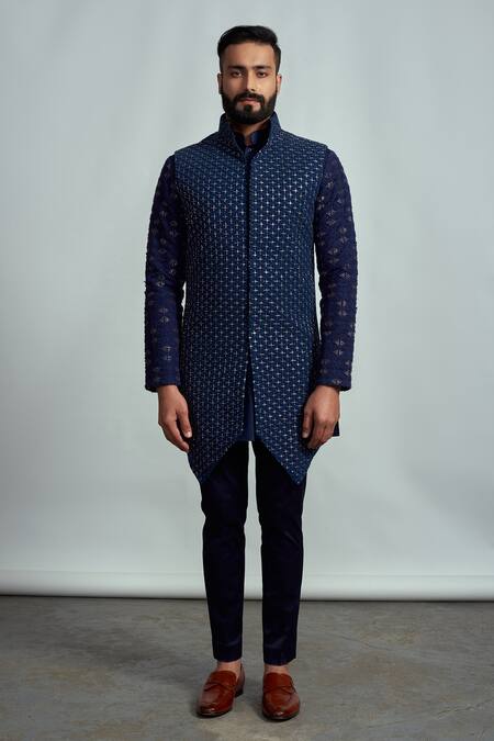 Arjuun Kilachand_Blue Suiting Embroidered Bundi And Kurta Set _Online_at_Aza_Fashions