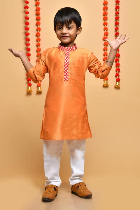 Shop APRICOTKIDS Orange , Satin Gota Patti Silk Kurta Set at Aza Fashions Shop_APRICOTKIDS_Orange , Satin Gota Patti Silk Kurta Set _at_Aza_Fashions