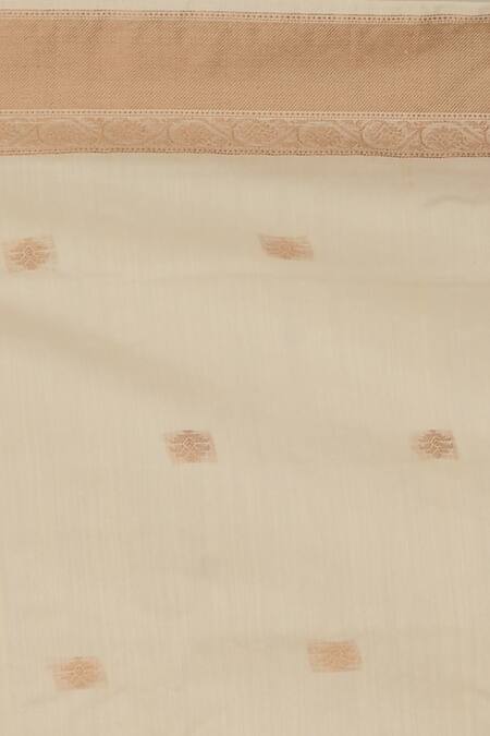 Buy_Samyukta Singhania_Off White Banarasi Silk Ivory Pure Saree _Online_at_Aza_Fashions