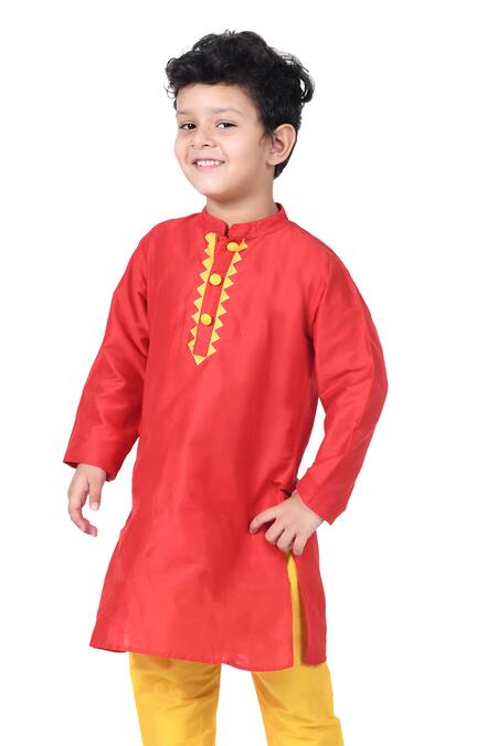 APRICOTKIDS_Red Cotton, Silk Kurta Set _Online_at_Aza_Fashions