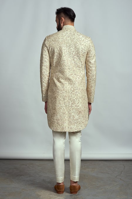 Shop Arjuun Kilachand White Raw Silk Embroidered Sherwani at Aza Fashions Shop_Arjuun Kilachand_White Raw Silk Embroidered Sherwani _at_Aza_Fashions