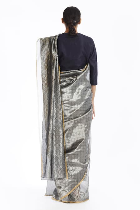 Akaaro Handwoven Silk Saree 