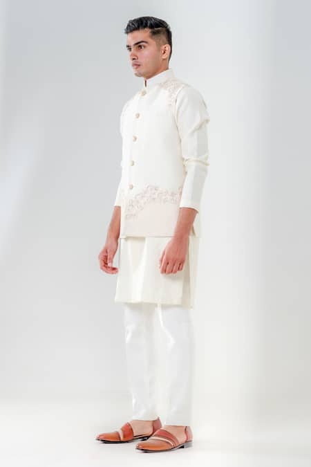 Buy_Amrit Dawani_Ivory Silk, , Satin Embroidery Floral Bundi Kurta Set _Online_at_Aza_Fashions