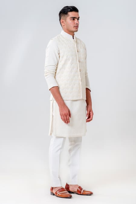 Buy_Amrit Dawani_Ivory Chanderi, Cotton, Lycra Embroidery Lucknowi Bundi Kurta Set _Online_at_Aza_Fashions