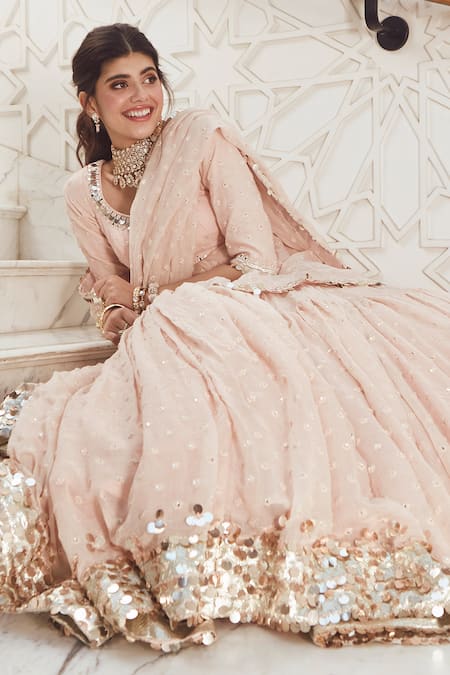 Designer Lehenga For Bridesmaid | Lehenga Inspiration | Outfit Ideas |  Indian Wedding | Designer lehnga choli, Party wear indian dresses, Indian  outfits lehenga