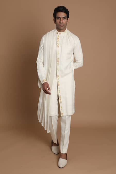 House of Armuse Handloom Silk Draped Kurta 