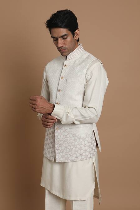 Shop_House Of Armuse_Beige Bundi-raw , Kurta- Moonga Floral Raw Applique And Set _Online_at_Aza_Fashions