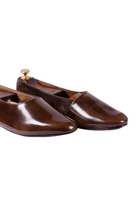 Shop Artimen Brown Plain Handcrafted Leather Shoes Online at Aza Fashions Shop_Artimen_Brown Plain Handcrafted Leather Shoes _Online_at_Aza_Fashions