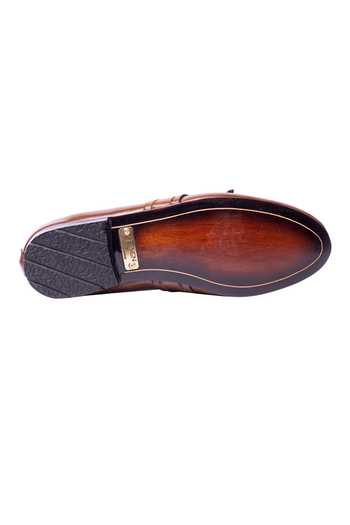 Buy_Artimen_Brown Handcrafted Kiltie Tassel Loafers _Online_at_Aza_Fashions