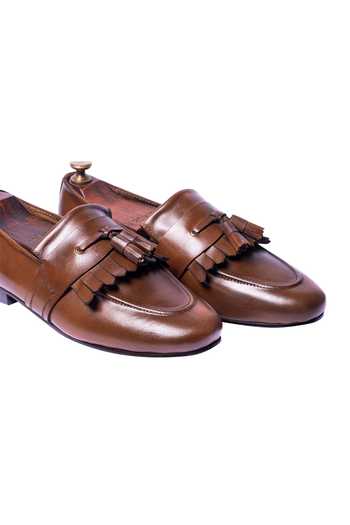 Shop_Artimen_Brown Handcrafted Kiltie Tassel Loafers _Online_at_Aza_Fashions
