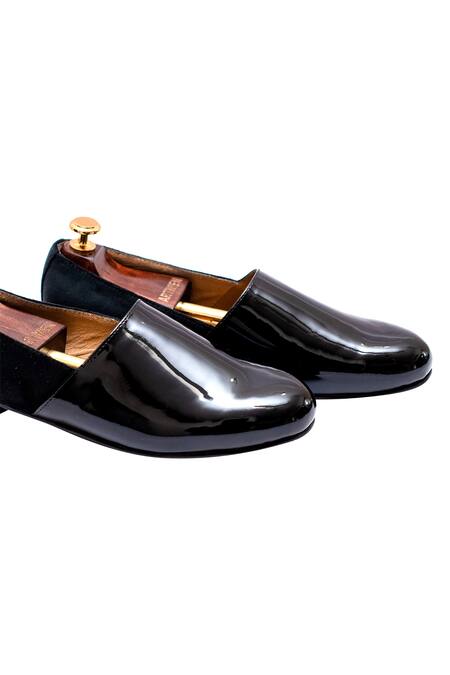 Shop Artimen Black Embroidered Loafers Online at Aza Fashions Shop_Artimen_Black Embroidered Loafers _Online_at_Aza_Fashions