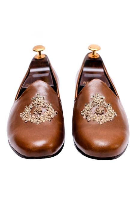 Shop_Artimen_Brown Hand Embroidered Tanta Juttis  _at_Aza_Fashions