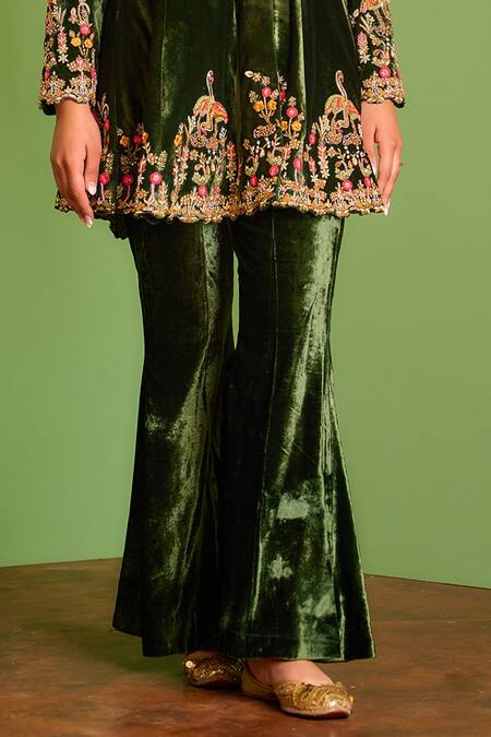 Aman Takyar Green Velvet Mirror Work, Sequin, Dabka And Zardozi Band Jacket & Pant Set at Aza Fashions Aman Takyar_Green Velvet Mirror Work, Sequin, Dabka And Zardozi Band Jacket & Pant Set _at_Aza_Fashions