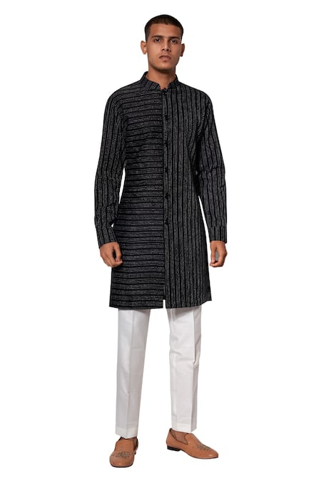 Shop Amaare Black Cotton Silk Embroidered Kurta Set at Aza Fashions Shop_Amaare_Black Cotton Silk Embroidered Kurta Set _at_Aza_Fashions