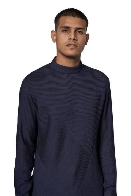 Amaare Blue Cotton Silk Overlap Pintuck Kurta Set Online at Aza Fashions Amaare_Blue Cotton Silk Overlap Pintuck Kurta Set _Online_at_Aza_Fashions