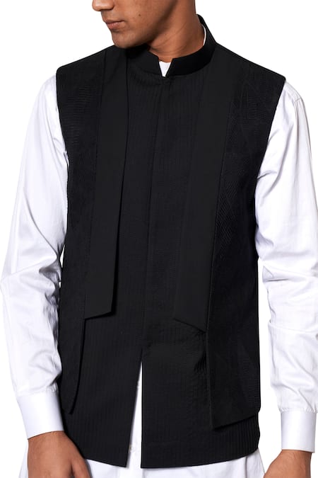 Buy_Amaare_Black Wool Blend Textured Bundi And Shirt Set  _Online_at_Aza_Fashions