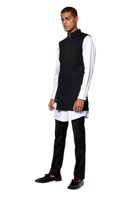 Amaare Black Wool Blend Textured Bundi And Shirt Set Online at Aza Fashions Amaare_Black Wool Blend Textured Bundi And Shirt Set _Online_at_Aza_Fashions