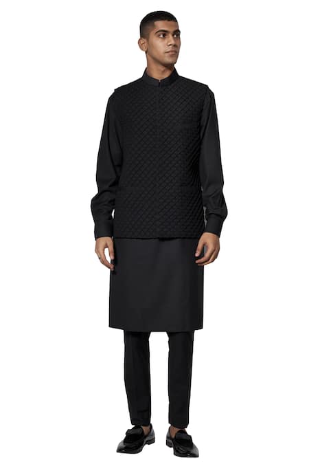 Shop Amaare Black Wool Blend Pintuck Bundi And Kurta Set at Aza Fashions Shop_Amaare_Black Wool Blend Pintuck Bundi And Kurta Set _at_Aza_Fashions