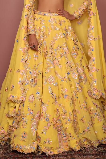Shop_Tamanna Punjabi Kapoor_Yellow Georgette V Neck Embroidered Bridal Lehenga Set _Online_at_Aza_Fashions