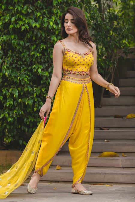 Shop Beige Crop Top & Dhoti Pant Co-Ord Set by ASMI BY MAYANK MODI at House  of Designers – HOUSE OF DESIGNERS