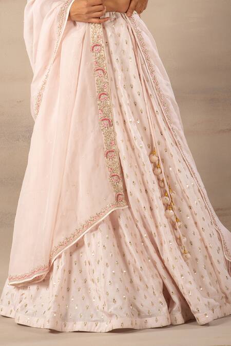 Shop Anupraas By Nishant And Rahul Pink Organza, Bamberg Silk Sweetheart Neck Embroidered Lehenga Set Online at Aza Fashions Shop_Anupraas By Nishant And Rahul_Pink Organza, Bamberg Silk Sweetheart Neck Embroidered Lehenga Set _Online_at_Aza_Fashions