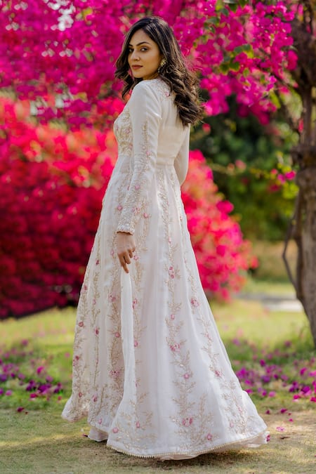 Anupraas By Nishant And Rahul Pink Organza, Bemberg Silk Zardozi V Neck Embroidered Kalidar Kurta And Skirt Set Online at Aza Fashions Anupraas By Nishant And Rahul_Pink Organza, Bemberg Silk Zardozi V Neck Embroidered Kalidar Kurta And Skirt Set _Online_at_Aza_Fashions