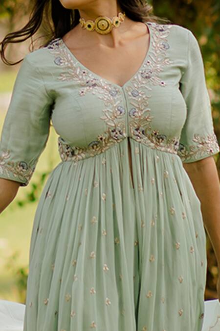 Buy_Anupraas By Nishant And Rahul_Green Organza, Georgette, Bemberg Silk Floral V Embroidered Kalidar Kurta Set _Online_at_Aza_Fashions