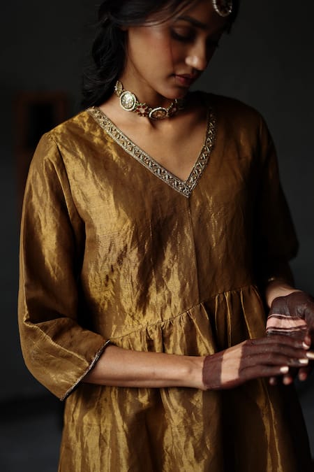 Buy_Shorshe Clothing_Gold Handloom Tissue, Lining Shantoon Plain V Neck Anarkali And Farshi Pant Set _Online_at_Aza_Fashions