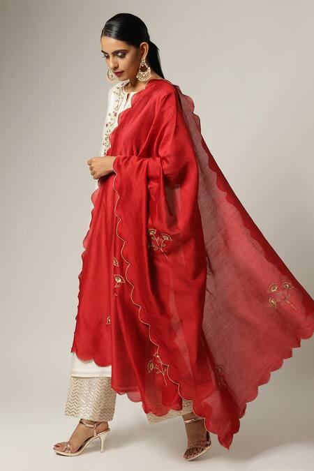 Buy_Anantaa By Roohi_White Silk Chanderi Embroidered Kurta _Online_at_Aza_Fashions