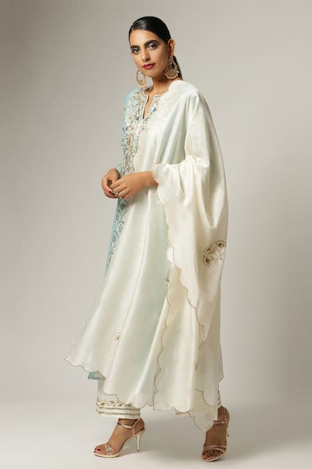 Buy_Anantaa By Roohi_Blue Silk Chanderi Embroidered Kurta _Online_at_Aza_Fashions
