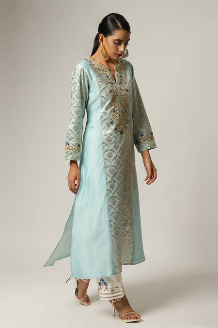 Anantaa By Roohi_Blue Silk Chanderi Embroidered Kurta _Online_at_Aza_Fashions