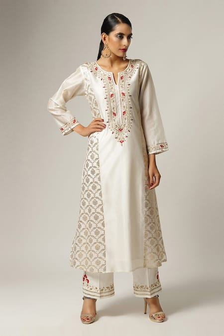 Anantaa by Roohi Embroidered Silk Chanderi Kurta 