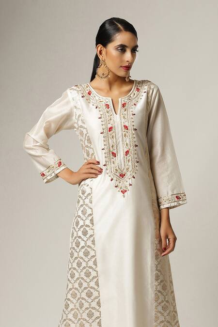 Buy Anantaa By Roohi White Silk Chanderi Embroidered Kurta Online at Aza Fashions Buy_Anantaa By Roohi_White Silk Chanderi Embroidered Kurta _Online_at_Aza_Fashions