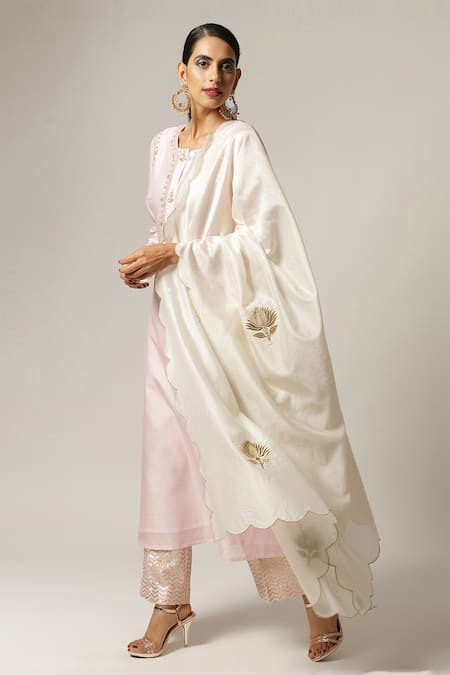 Anantaa By Roohi Embroidered Silk Chanderi Dupatta 