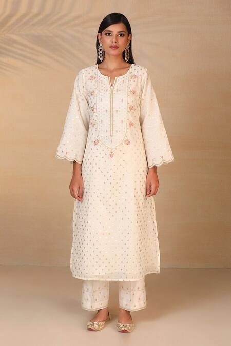 Buy_Anantaa By Roohi_White Chanderi Kurta _Online_at_Aza_Fashions