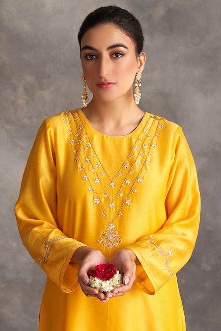 Shop_Anantaa By Roohi_Yellow Silk Chanderi Round Kurta _Online_at_Aza_Fashions