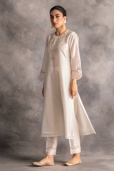 Anantaa By Roohi_White Silk Chanderi Round Kurta _Online_at_Aza_Fashions