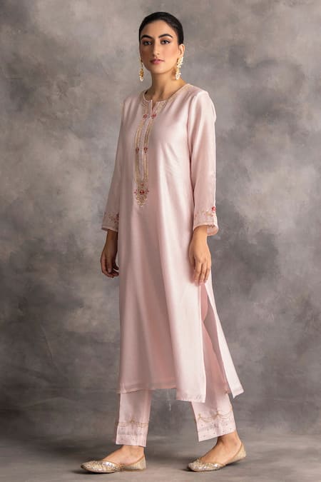 Buy_Anantaa By Roohi_Pink Silk Chanderi Round Kurta _Online_at_Aza_Fashions