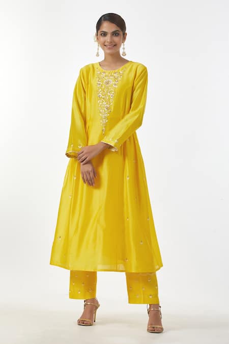 Anantaa by Roohi Silk Chanderi Gathered Kurta 