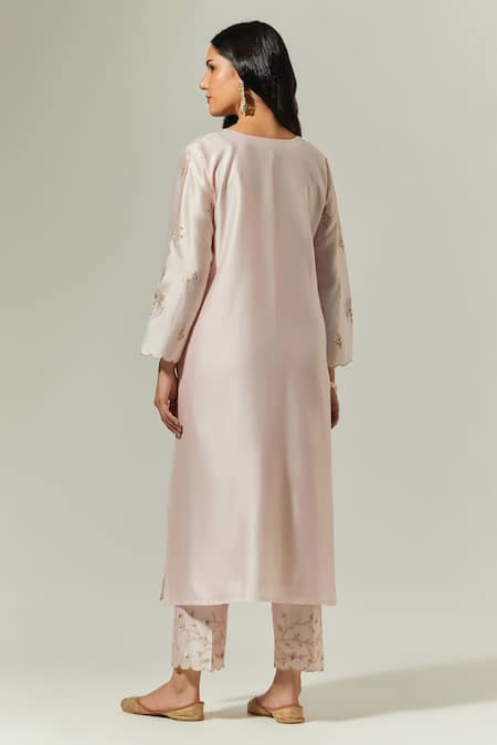 Anantaa By Roohi Silk Chanderi Kurta