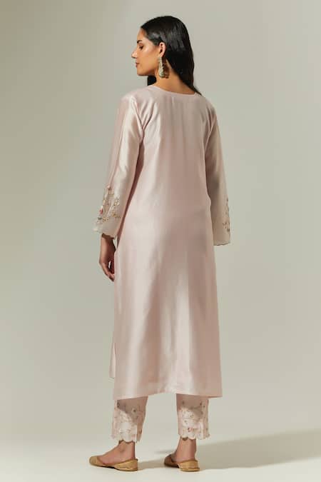 Anantaa By Roohi Silk Chanderi Kurta